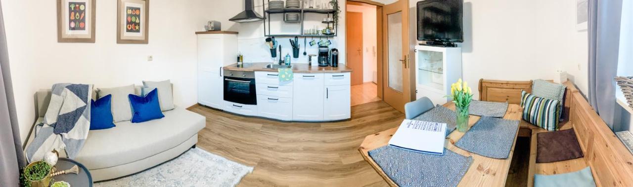 M&m Apartment Seeg